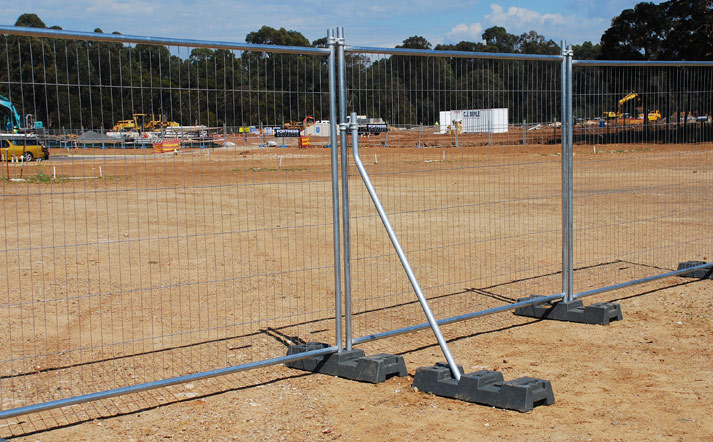 Temporary Fencing – Bracing/Stays