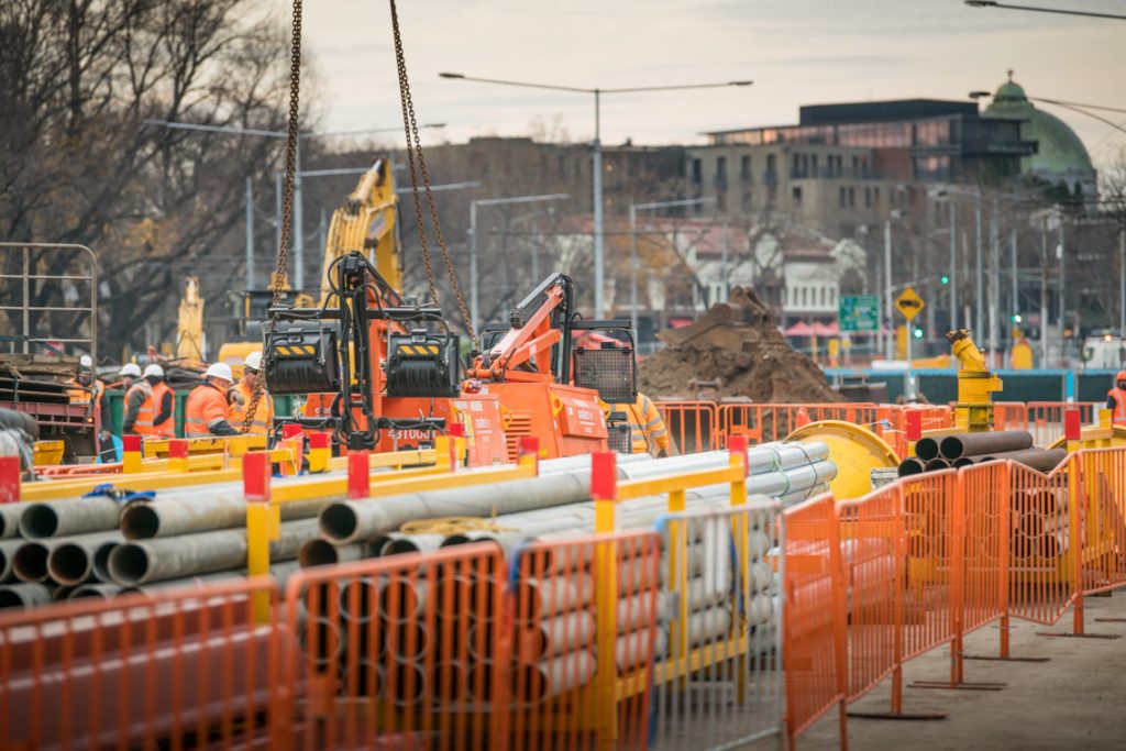 Crowd Control Barriers for Melbourne Metro Tunnel