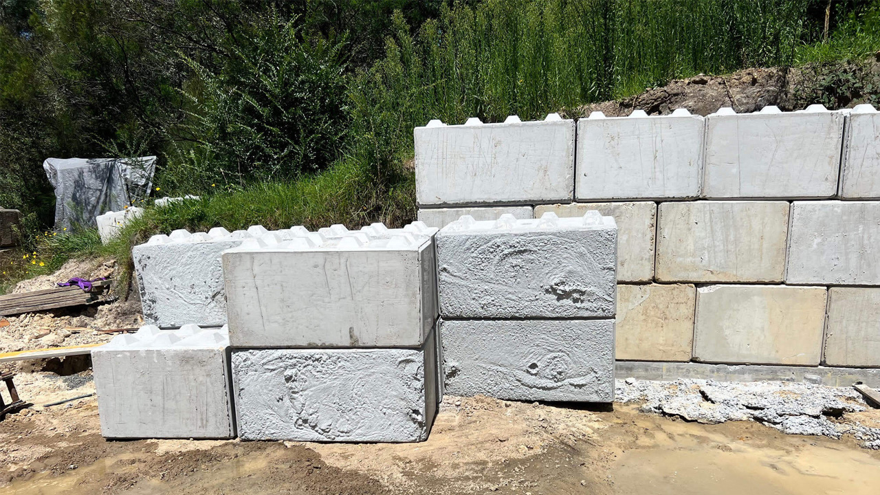 Precrast Concrete Block stacked up